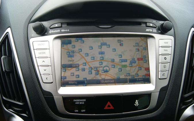 Hyundai ix35 cena 38500 przebieg: 161258, rok produkcji 2013 z Krosno małe 466